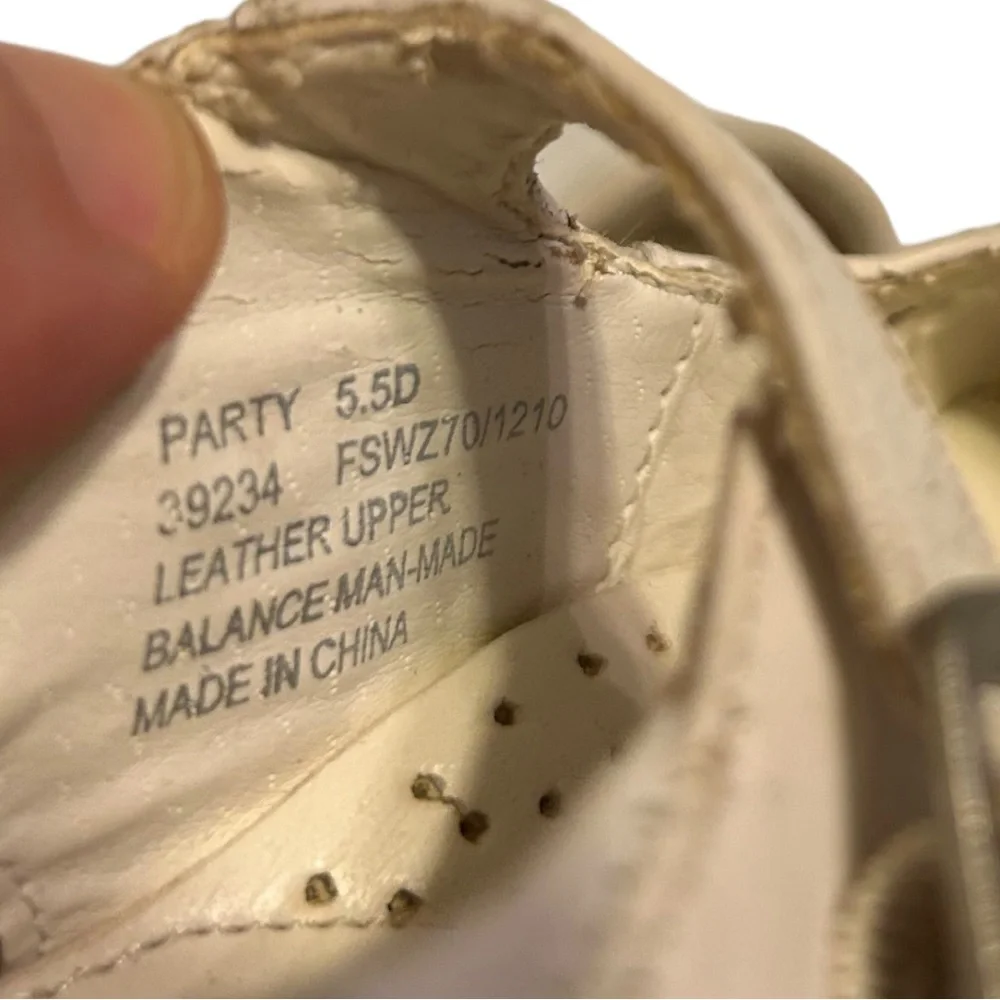 Willits baby Mary Jane walkers first shoes size 5.5